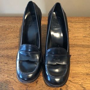 Tory Burch Heeled Penny Loafer Pump